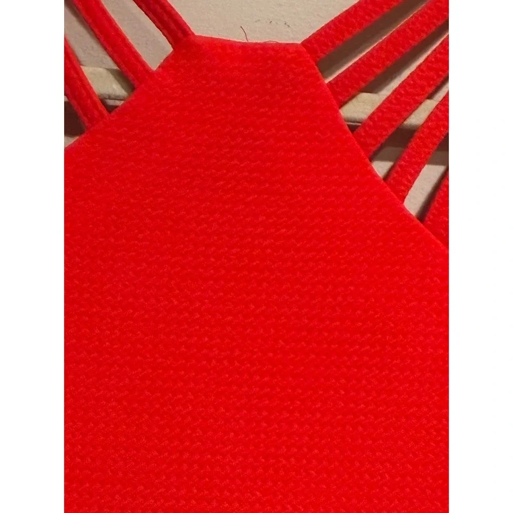 Ronni Nicole Red Textured Sheath Dress Strappy Cage Neckline Size 6‎